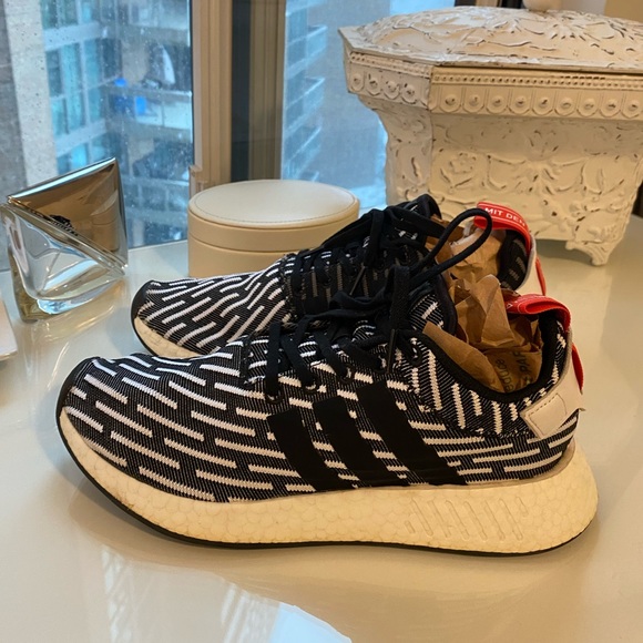 NMD_R2 Black White (Men’s 8.5) - Picture 2 of 9